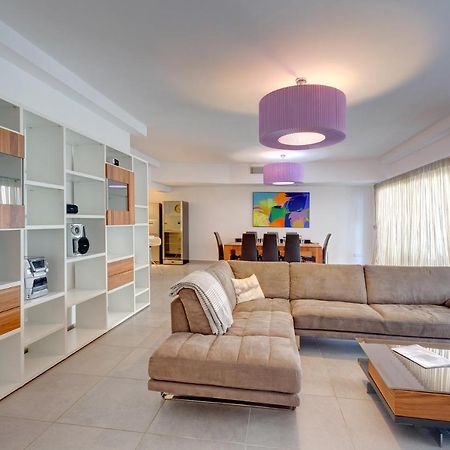 Seaview Apartment In Fort Cambridge, Sliema Buitenkant foto