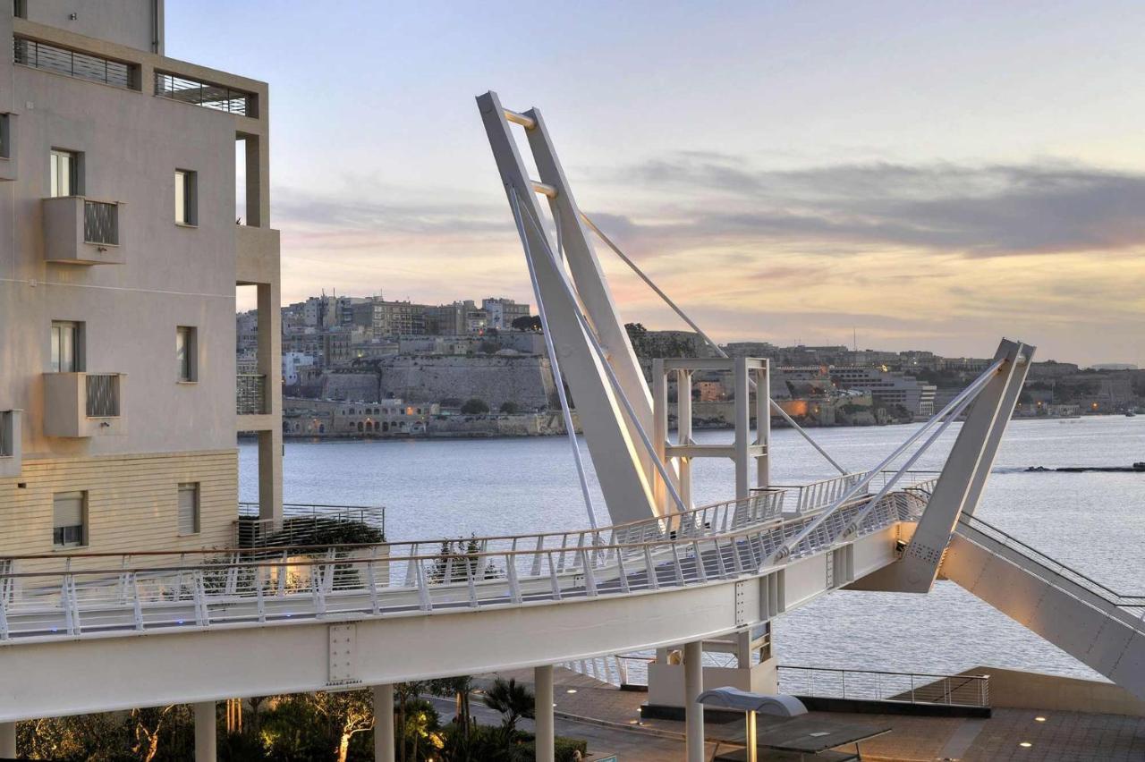 Seaview Apartment In Fort Cambridge, Sliema Buitenkant foto