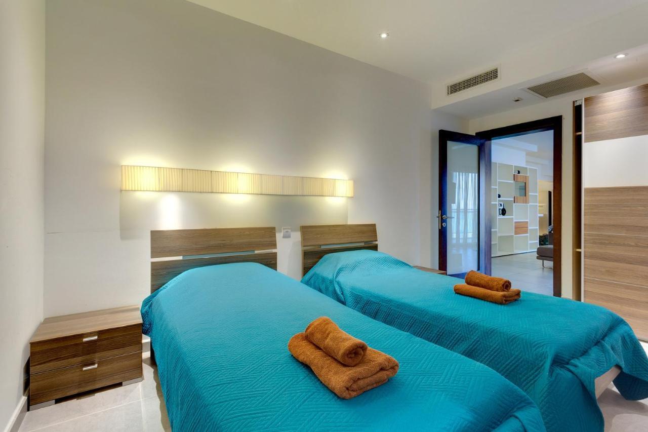 Seaview Apartment In Fort Cambridge, Sliema Buitenkant foto